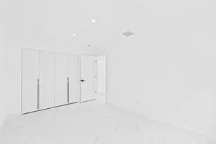 20500 Highland Lakes Blvd, Miami, FL 33179 - Photo 26