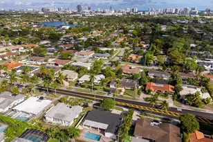 20500 Highland Lakes Blvd, Miami, FL 33179 - Photo 54