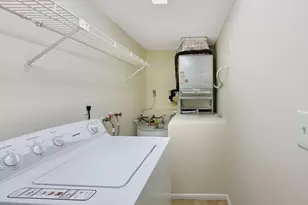 8921 NW 28th Dr, Coral Springs, FL 33065 - Photo 18