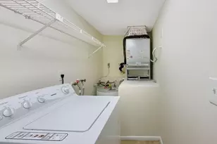 8921 NW 28th Dr, Coral Springs, FL 33065 - Photo 18