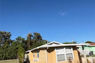 4055 Vicliff Rd, West Palm Beach, FL 33406 - Photo 4