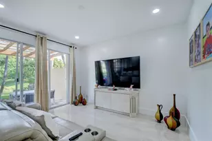 5407 Wellcraft Dr, Greenacres, FL 33463 - Photo 6