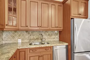 7680 NW 79th Ave, Tamarac, FL 33321 - Photo 24