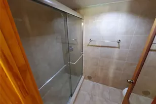 1046 Coral Club Dr, Coral Springs, FL 33071 - Photo 14