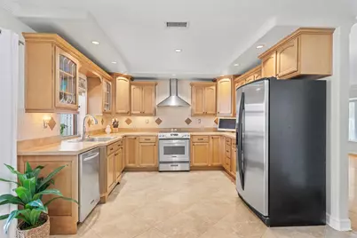 5284 NE 18th Terrace, Fort Lauderdale, FL 33308 - Photo 14