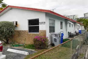 791 SW 7th St, Pompano Beach, FL 33060 - Photo 4