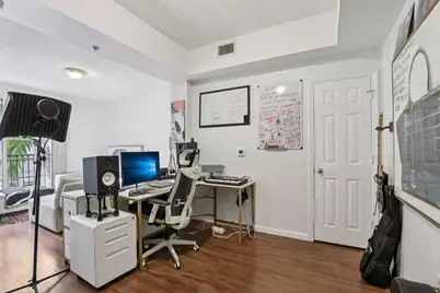 533 NE 3rd Avenue #321, Fort Lauderdale, FL 33301 - Photo 6