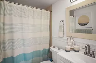 3212 NE 12th St, Pompano Beach, FL 33062 - Photo 14