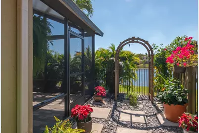 1227 Seagrape Circle, Weston, FL 33326 - Photo 6