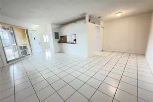 15675 SW 74th Cir Dr, Miami, FL 33193 - Photo 4