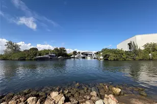 206 NE 5th Ave, Dania Beach, FL 33004 - Photo 2