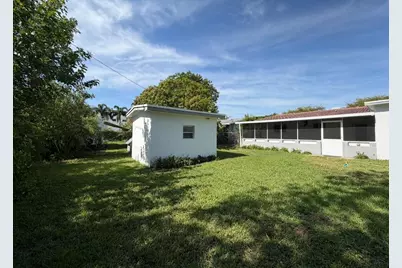 206 NE 5th Avenue, Dania Beach, FL 33004 - Photo 22