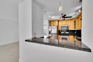 121 Golden Isles Dr, Hallandale Beach, FL 33009 - Photo 12