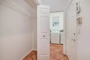 2466 Bay Isle Ct, Weston, FL 33327 - Photo 30