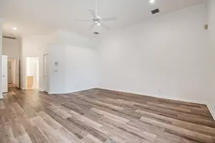 2466 Bay Isle Ct, Weston, FL 33327 - Photo 18