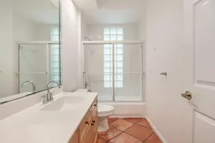 2466 Bay Isle Ct, Weston, FL 33327 - Photo 24