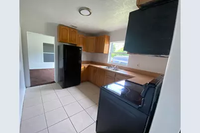 3809 Avenue P, Fort Pierce, FL 34947 - Photo 4