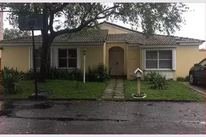 10975 SW 72nd Terrace, Miami, FL 33173 - Photo 1