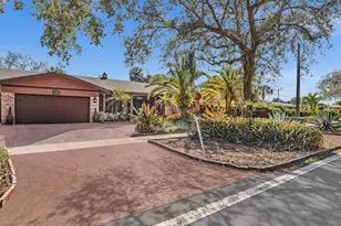 2116 NE 62nd St, Fort Lauderdale, FL 33308 - Photo 12