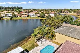 414 SW 205th Ave, Pembroke Pines, FL 33029 - Photo 6