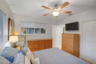 954 NE 26th Ave, Pompano Beach, FL 33062 - Photo 40