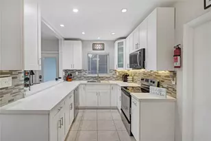 954 NE 26th Ave, Pompano Beach, FL 33062 - Photo 28