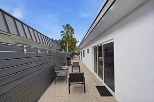 100 NE 22nd St, Wilton Manors, FL 33305 - Photo 50