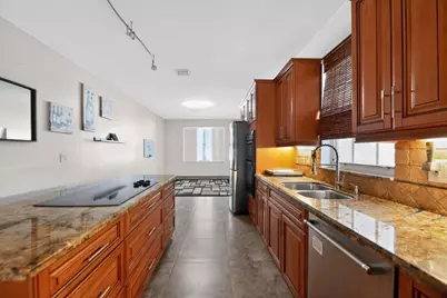 15158 SW 49th Street, Davie, FL 33331 - Photo 10