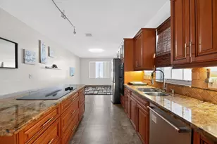 15158 SW 49th St, Davie, FL 33331 - Photo 10