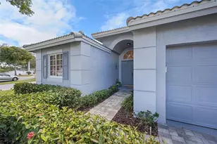 4530 NW 7th St, Deerfield Beach, FL 33442 - Photo 4