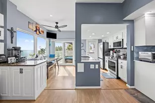 2201 N Surf Rd, Hollywood, FL 33019 - Photo 22