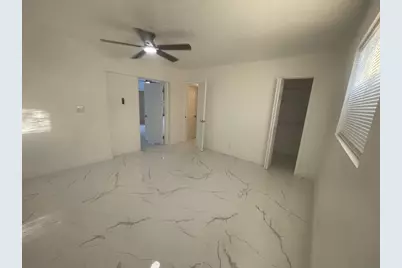 3290 NW 39th Street, Fort Lauderdale, FL 33309 - Photo 8