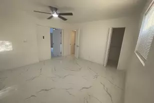 3290 NW 39th St, Lauderdale Lakes, FL 33309 - Photo 8