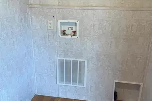 2321 SW 85th Ave, Davie, FL 33324 - Photo 8