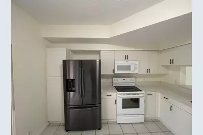 9844 NW 56th Place, Coral Springs, FL 33076 - Photo 4