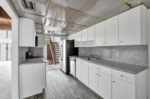 750 E Coco Plum Cir, Plantation, FL 33324 - Photo 6