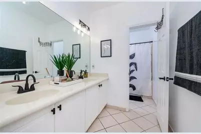 24241 SW 113th Passage, Homestead, FL 33032 - Photo 10