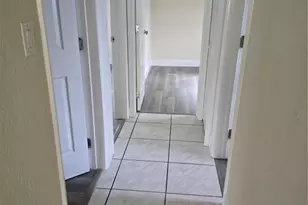 1700 NW 15th Terrace, Fort Lauderdale, FL 33311 - Photo 8