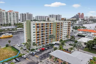 2900 NE 30th St, Fort Lauderdale, FL 33306 - Photo 38