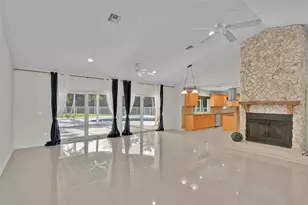 22299 Solitude Dr, Boca Raton, FL 33428 - Photo 6