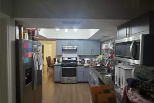 6828 NW 29th Ct, Sunrise, FL 33313 - Photo 2