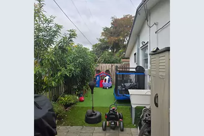 6828 NW 29th Court, Sunrise, FL 33313 - Photo 14