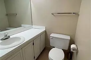 3001 W Rolling Hills Cir, Davie, FL 33328 - Photo 10