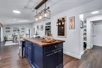 9680 NW 10th Court, Plantation, FL 33322 - Photo 8