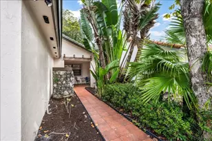 2164 Montpeliar, Weston, FL 33326 - Photo 40