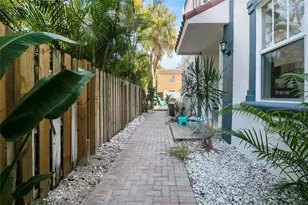 732 NE 15th Ave, Fort Lauderdale, FL 33304 - Photo 8