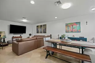 732 NE 15th Ave, Fort Lauderdale, FL 33304 - Photo 12