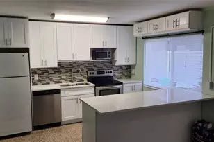 35 NE 20th Ave, Pompano Beach, FL 33060 - Photo 14