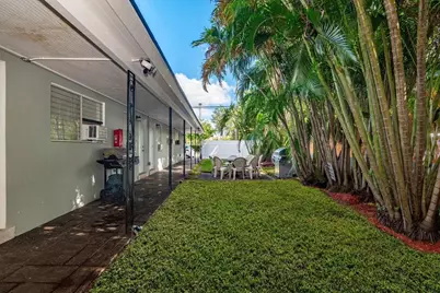 1017 NE 14th Avenue, Fort Lauderdale, FL 33304 - Photo 6