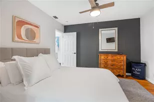 425 NE 25th St, Wilton Manors, FL 33305 - Photo 6